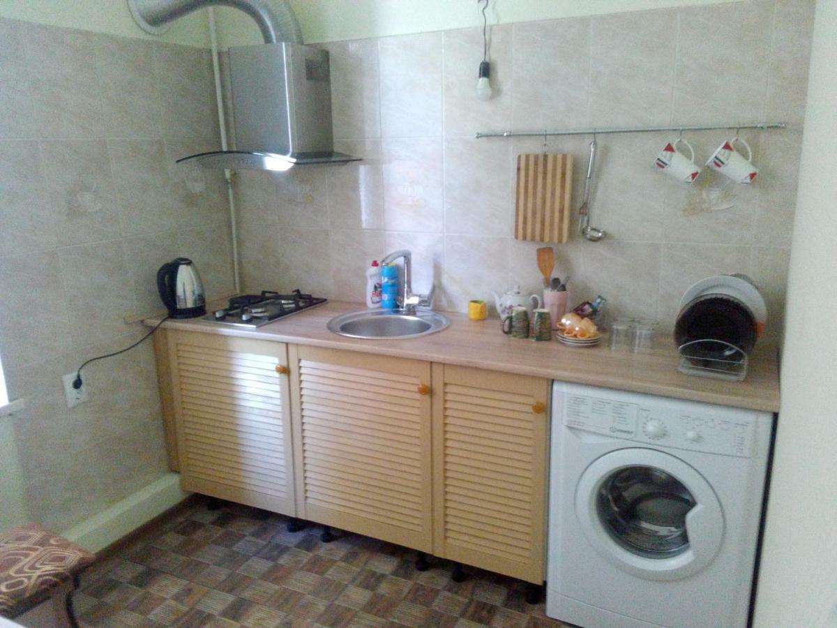 Apartment On Zhukovskogo 敖德萨 外观 照片